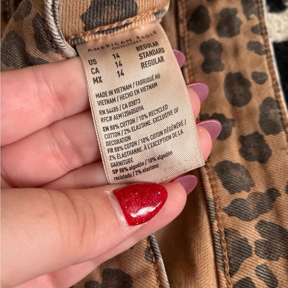 American Eagle Outfitters women’s Leopard Print Pants - Picture 3 of 4
